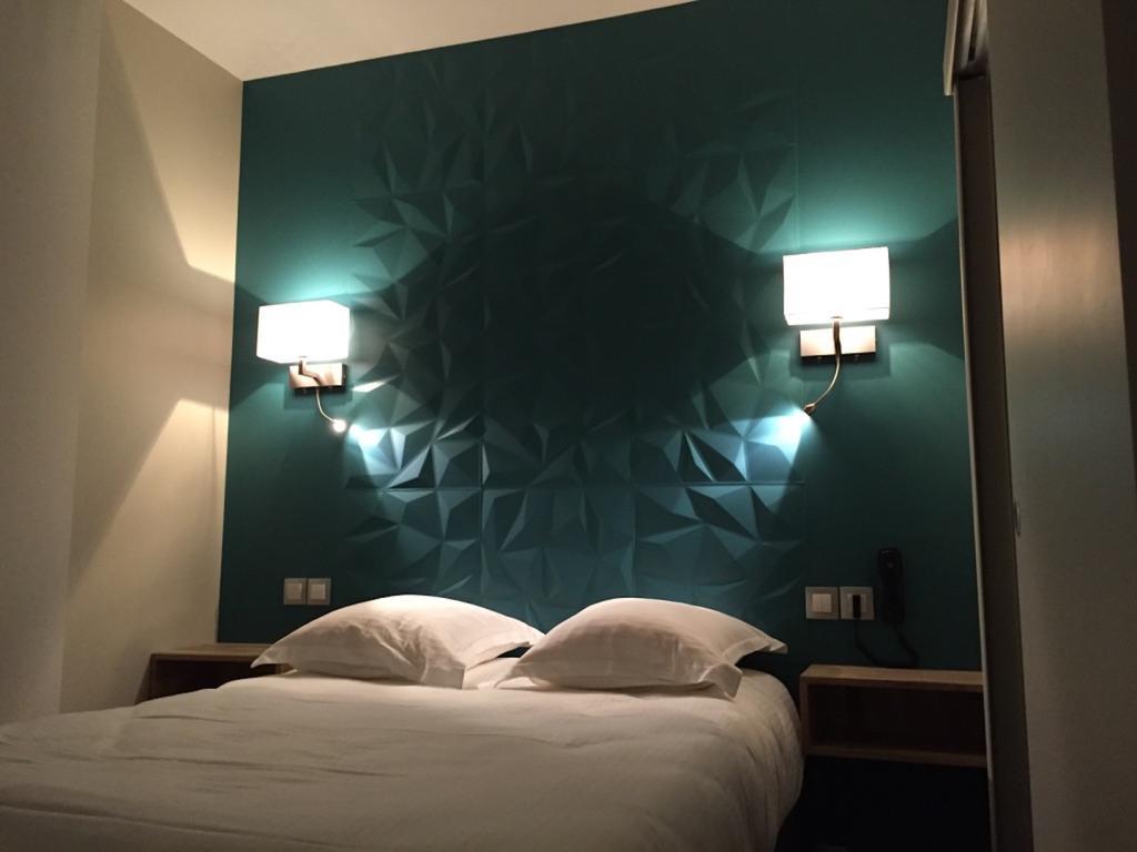 Hôtel de la Poste Falaise  Habitación foto